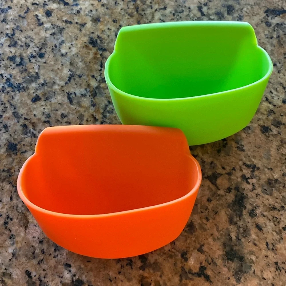 Trendy Hime Goods Silicone Clip Dip Sauce Condiment Snack Bowls Set of 2
